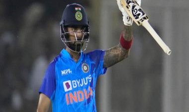 198 runs in 8 innings: Sunil Gavaskar gives his verdict on KL Rahul form in T20Is