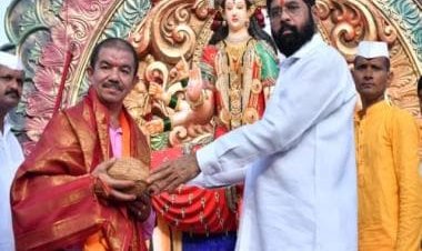 Who is Champa Singh Thapa, Bal Thackeray’s Man Friday, who joined Eknath Shinde’s camp?