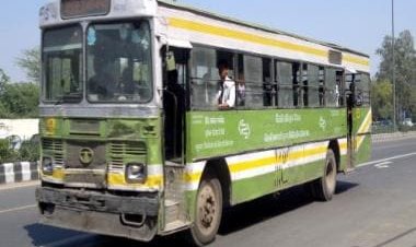 Kejriwal’s dubious transport model: The collapse of public carriage system in Delhi