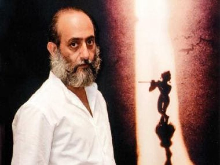 Renowned artist Sanjay Bhattacharya announces his first ever-Mobile photography exhibition at Bikaner House
