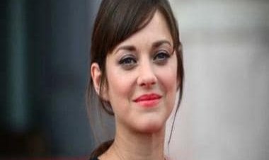 Iran anti-hijab protests: Isabelle Huppert, Marion Cotillard support women protestors by cutting hair