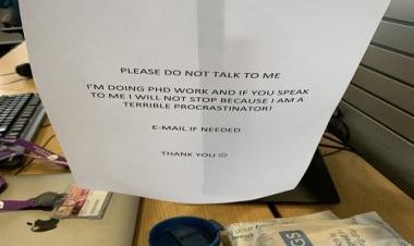 'Please don't talk to me': PhD student shares hilarious note on procrastination