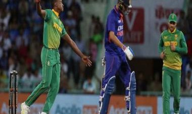 India vs South Africa 1st ODI: Fans share hilarious memes as hosts lose the match by 9 runs