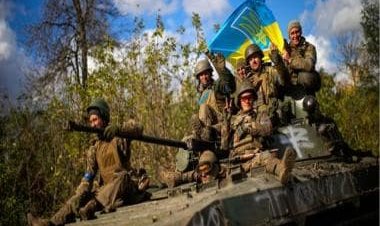 Ukraine fights back, goes on to recapture the southern and eastern regions