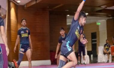 Pro Kabaddi 2022 LIVE Score and Updates: Dabang Delhi beat U Mumba 41-27;Bengaluru Bulls 17-17 Telugu Titans