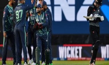 New Zealand vs Pakistan Tri-Series 2nd T20I Live Score and Ball by Ball Commentary