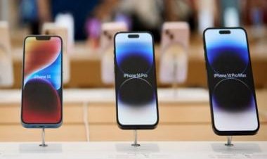 Apple could bring USB-C to AirPods &amp; iPhones by 2024, but won't keep them for long