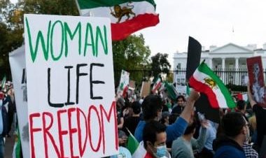 Iranian protesters ‘expose’ US double standards on anti-hijab movement, demand special envoy Robert Malley’s resignation