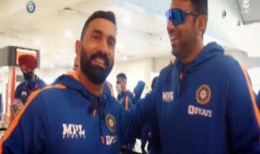T20 World Cup: ‘Thank you for saving me’, Dinesh Karthik tells Ravichandran Ashwin; watch video