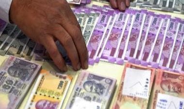 Why Arvind Kejriwal's demand to have Ganesh and Lakshmi printed on Indian currency notes is against Hindu scriptures