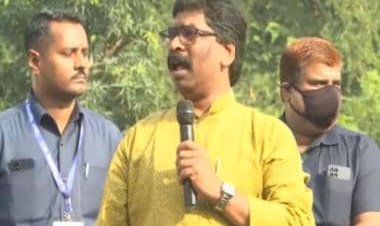 'Why question, arrest me directly': Hemant Soren dares ED after skipping questioning