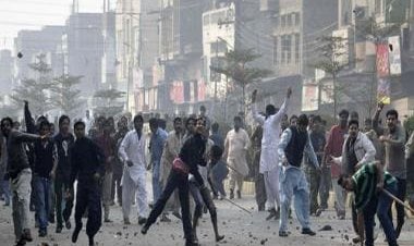 Pakistan: Another attack on Imran Khan's party, PTI protesters shot at in Faisalabad