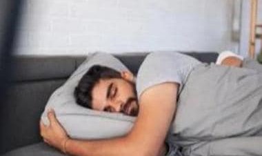 Unable to have a good night's sleep? Here are 5 natural ways to shun insomnia