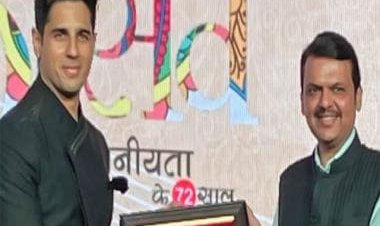 Sidharth Malhotra on being awarded for his contribution to Hindi Cinema: 'Thankful to fans for being a solid support'