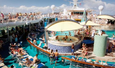 Carnival and Royal Caribbean Bring Back Masks on Some Sailings