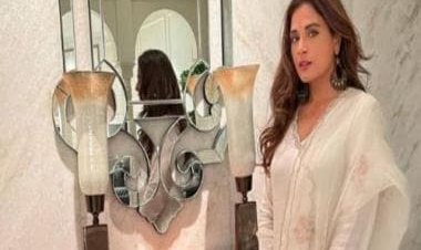 After insulting Indian Army, Richa Chadha tenders apology