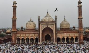 Sabarimala isn’t Jama Masjid: Why Left-liberals are wrong in projecting Kerala temple as symbol of gender discrimination