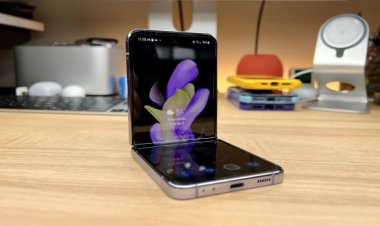 Samsung Galaxy Z Flip & Fold Black Friday Deals