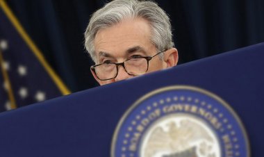 Powell Speech Preview: Markets Seeking First Dovish Tilt As Rate Bets Fade, Dollar Retreats