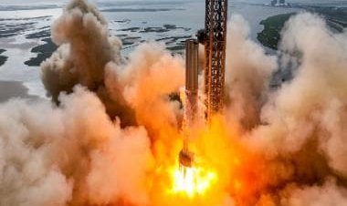 SpaceX inches closer to an orbital launch attempt,  test-fires its Super Heavy rocket for its longest duration