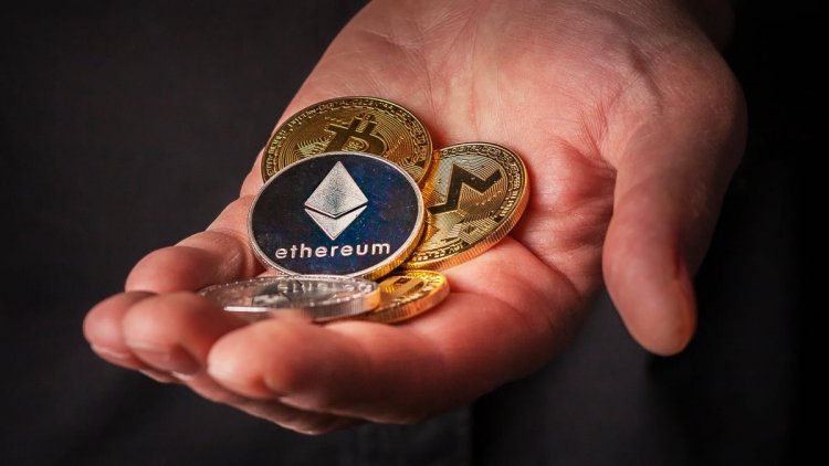 Crypto Price Check: Picking Up the Pieces After FTX Collapse