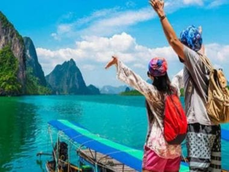 From chocolates to skincare essentials: 5 things you should carry while travelling to hill station