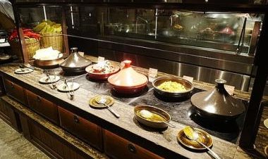 MBA student ends up washing dishes after he gatecrashes wedding in Bhopal; video goes viral
