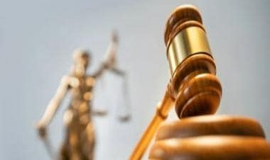 UK: Manager who bullied gay couple asked to pay 120,000 pound