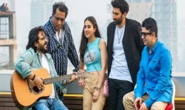 Anurag Basu announces Metro In Dino with Sara Ali Khan, Aditya Roy Kapur and Pritam's music
