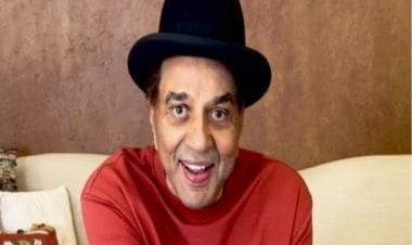 Dharmendra: The handsomest Hindi film hero turns a year older