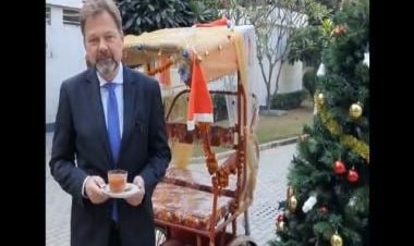 Watch: German ambassador to India celebrates Delhi winter 'with chai and matthi'