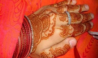 Watch: Kerala bride plays 'Chenda' at her wedding ceremony; her father also joins in