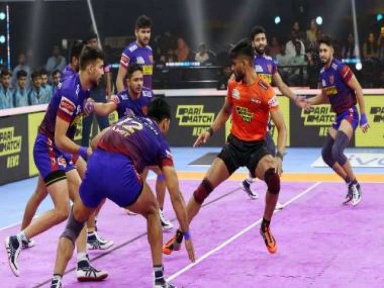 Pro Kabaddi League: Amit Hooda shines as Dabang Delhi KC beat U Mumba to keep playoff hopes alive