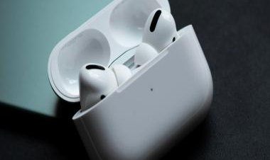 Apple is planning to launch ‘AirPods Lite’ to apparently take on cheaper wireless earbuds