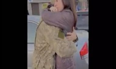 Russia and Ukraine war: Pregnant wife reunites with soldier husband after 30 weeks