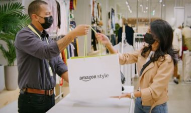 Amazon Job Cuts Mean the End of Stores, Maybe Alexa/Echo