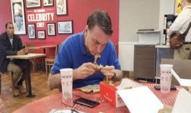 Inside Jair Bolsonaro’s Florida life: KFC and grocery store visits, selfies with supporters