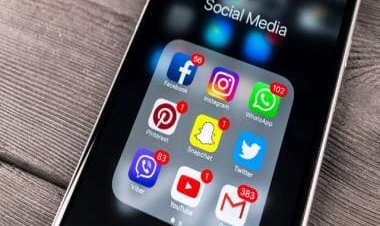 Schools sue Facebook, Instagram, TikTok and YouTube for “exploiting neurophysiology” of kids’ brains