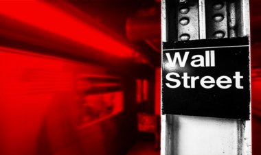 Stocks Higher, 10-Year Auction, Tesla, Apple, WWE - Five Things To Know