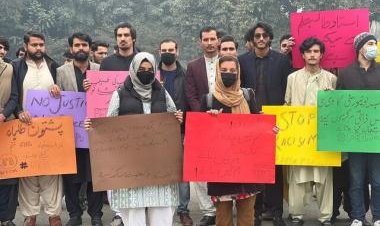 Pakistan: Protest against 'racial profiling of Pashtun students' at Punjab University