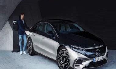 Subscription pricing: Car makers want customers to keep paying for features that their cars already have 