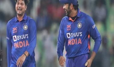 India vs New Zealand Live Score 1st ODI at Hyderabad: IND face tough NZ challenge