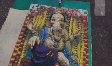 Watch these incredible larger-than-life mosaic arts that use only discarded materials, only on HistoryTV18