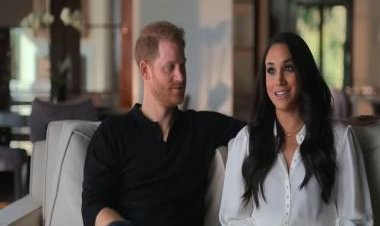 Harry &amp; Meghan: Netflix’s docuseries director Liz Garbus is angry at the royal family for discrediting the docuseries