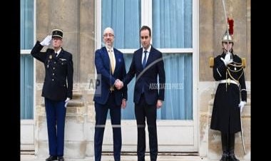 Ukraine seeks Western fighter jets after tank pledges