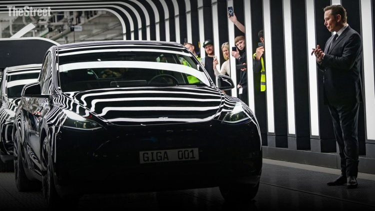 Tesla Tries to Make Its Cars Attractive in Key Market