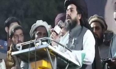 'Quran in one hand, atom bomb in other': Islamist leader's 'jihadi' advice to eradicate poverty in Pakistan