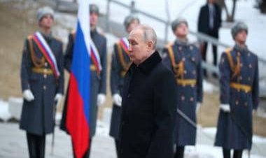 We'll bring more than just tanks: Putin vows victory on Stalingrad anniversary