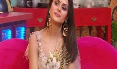 Bigg Boss 16: Ahead of the grand finale, a picture of Priyanka Chahar Choudhary holding the trophy goes viral