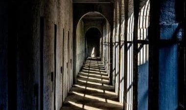 Russian journalist jailed for 6 years over online posts on Ukraine